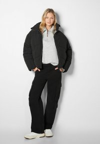 Bershka - OVERSIZE  - Winterjas - black - 1