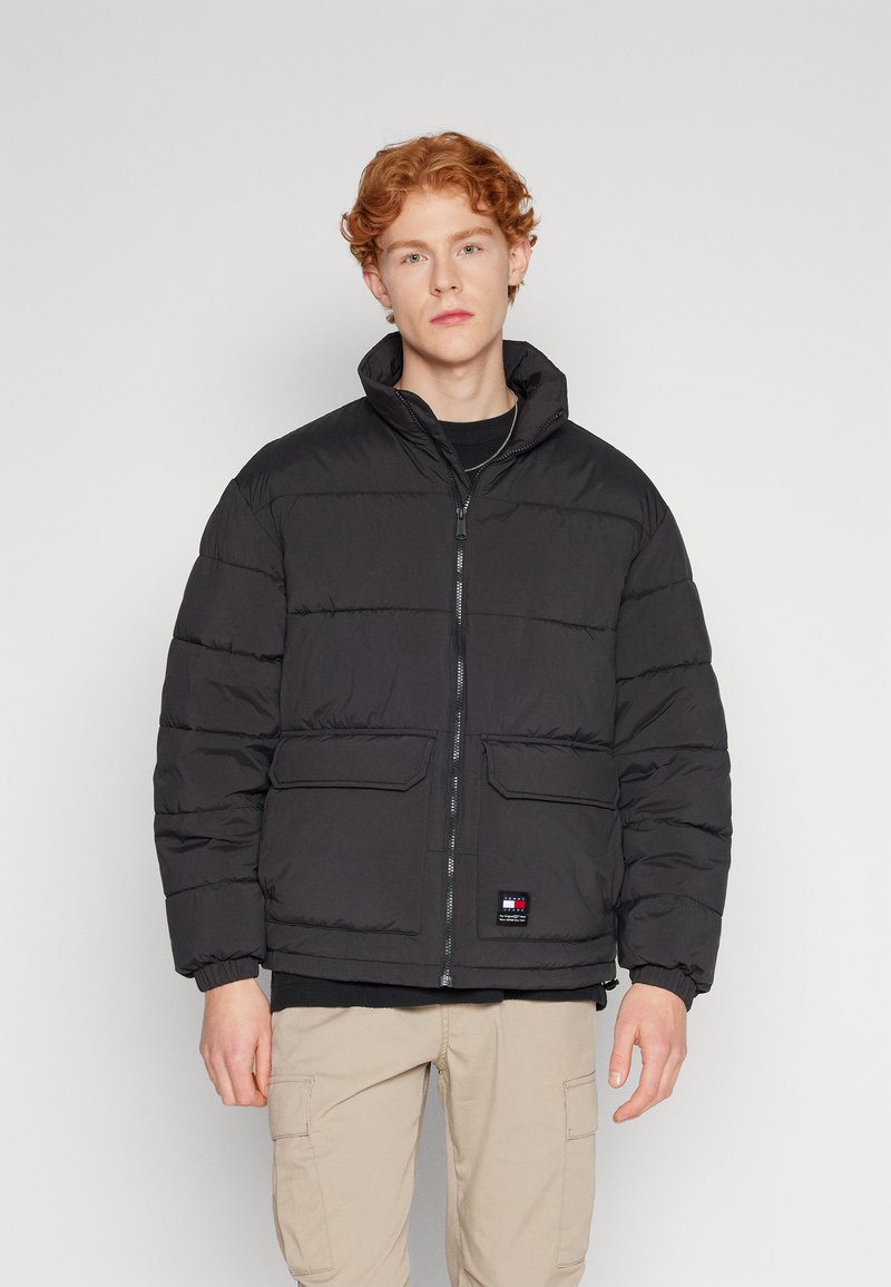 Tommy Jeans BACK LOGO PUFFER - Žieminė striukė - black