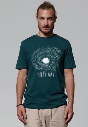 watapparel Print T-shirt - glazed green
