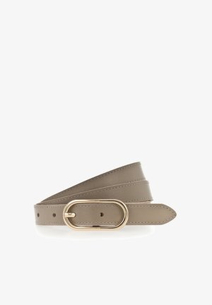 Ceinture en cuir taupe avec boucle ovale en métal doré et bords cousus, présentée enroulée sur un fond blanc.