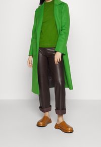 WEEKEND MaxMara Sweter