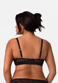 Royal Lounge Intimates Strapless BH - black