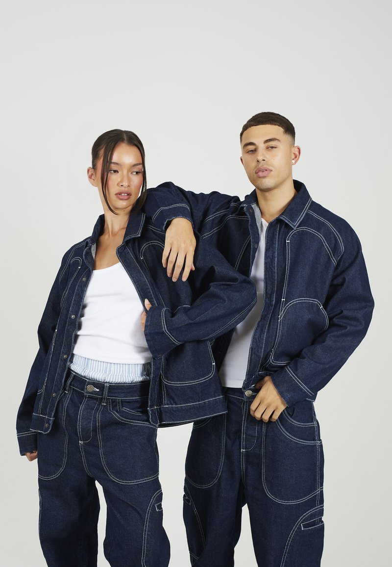 LEGACY STUDIOS CLUE UNISEX - Casaco de ganga - blue wash
