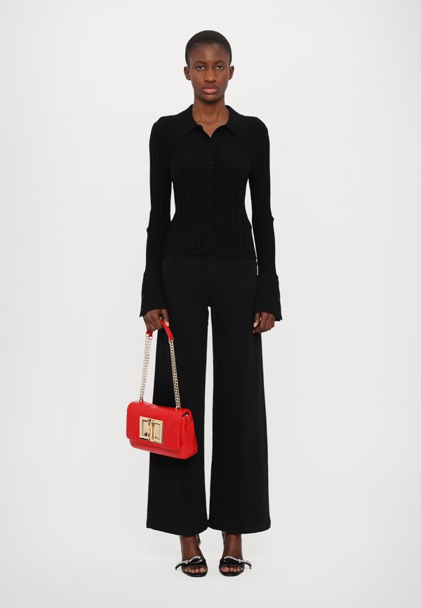 CLOTHESPIN - Cross body bag - rosso