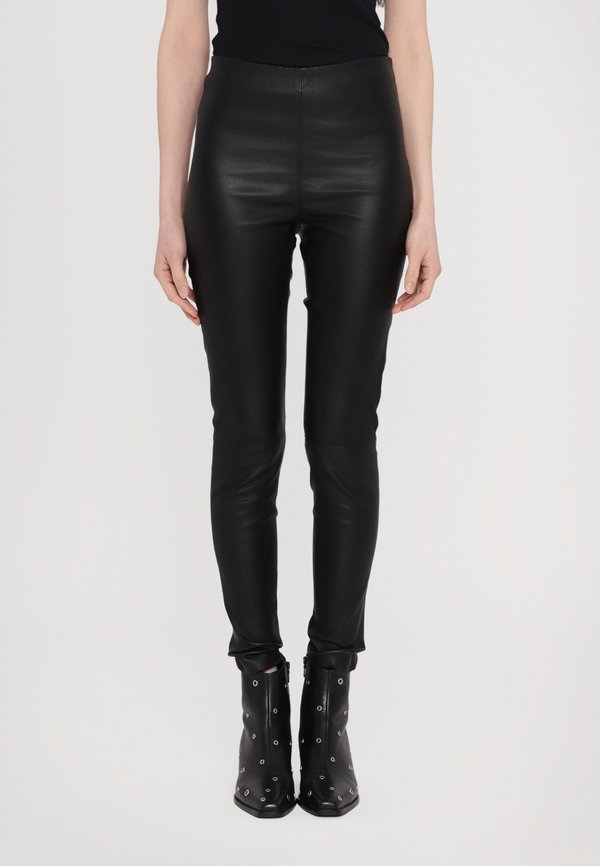 GIGI STRETCH LEGGINGS - Leather trousers