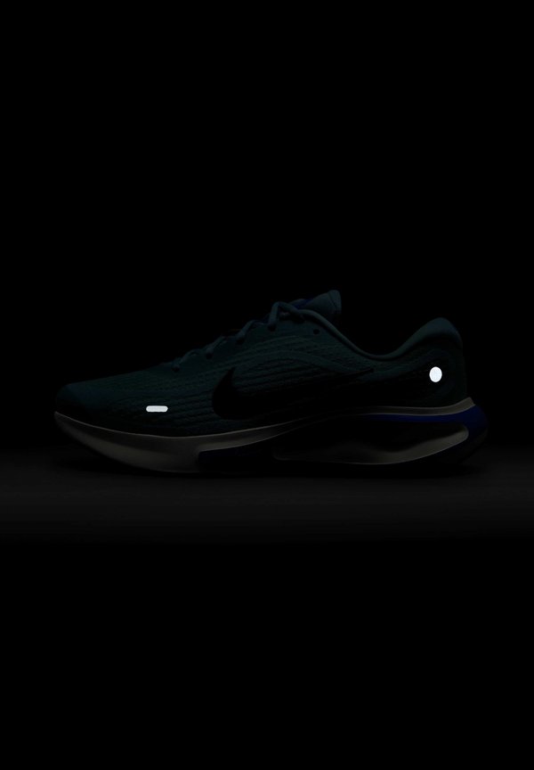 JOURNEY RUN - Road running shoes4