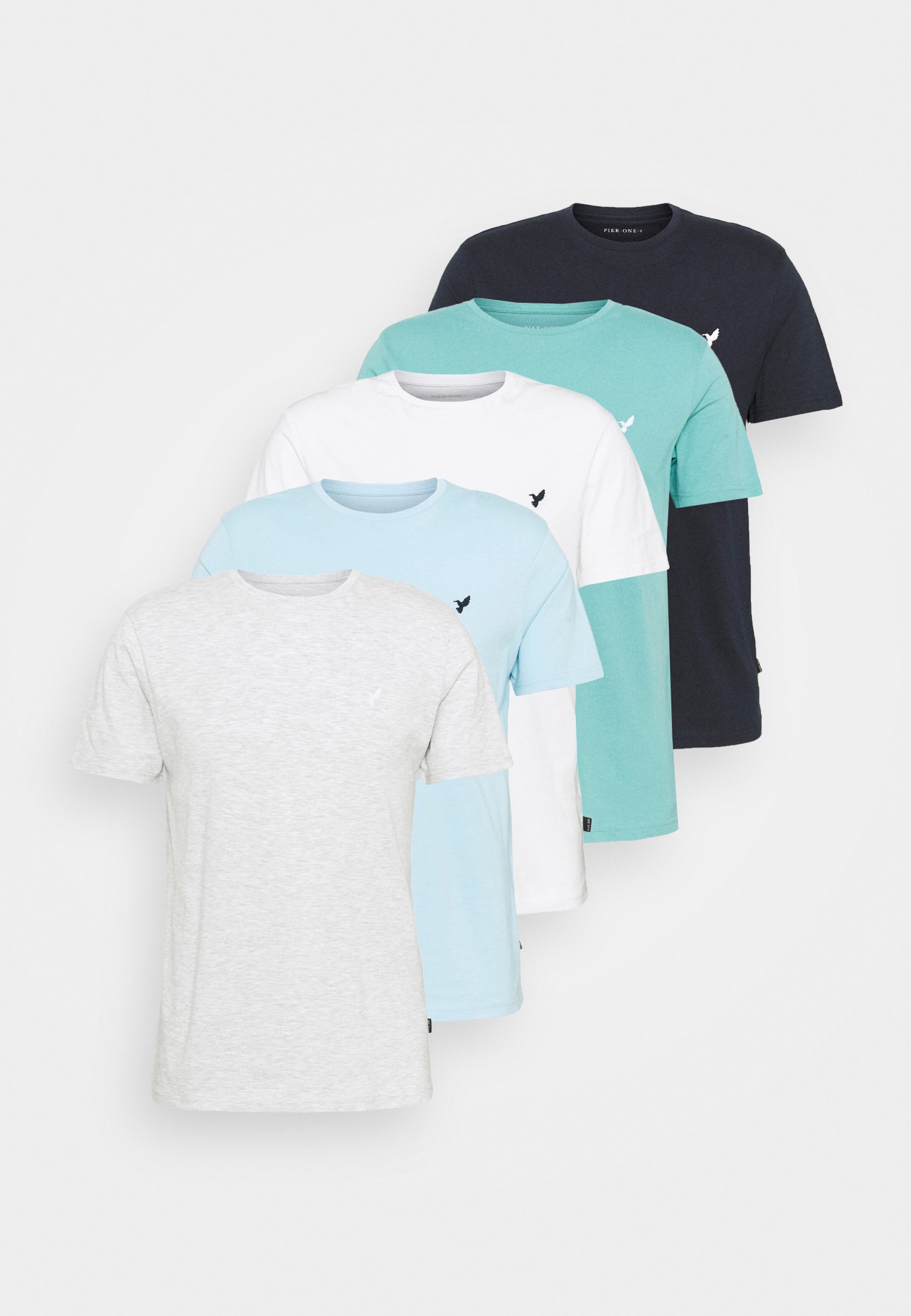 Light grey t-shirt