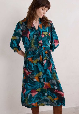 Seasalt Cornwall HARBOUR COVE - Robe de jour - multi lelant abstract mix