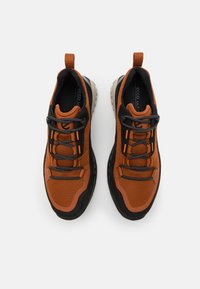 ECCO ULT-TRN  - Scarpa da hiking - black/cognac