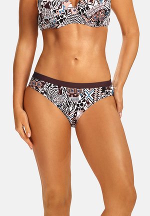 Zestaw bikini z czarnym, białym i intensywnie wzorowanym materiałem. Posiada gładką teksturę oraz niski krój z kontrastowym paskiem w talii.