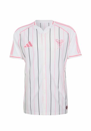 Weißes Sporttrikot mit pinken und schwarzen vertikalen Streifen, pinkes Adidas-Logo auf der rechten Brust, Team-Emblem auf der linken Brust und drei pinkfarbene Streifen an den Ärmeln.