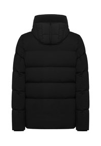Sort pufferjakke med vandrette quiltede sektioner, fastgjort hætte og elastiske manchetter. Glat stof med mat finish.