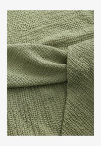 Valitud, khaki green