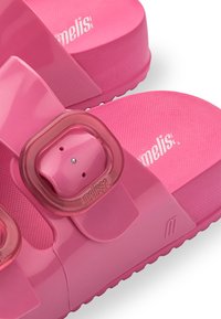 Melissa FLAT COZY - Sandalias planas - fuchsia