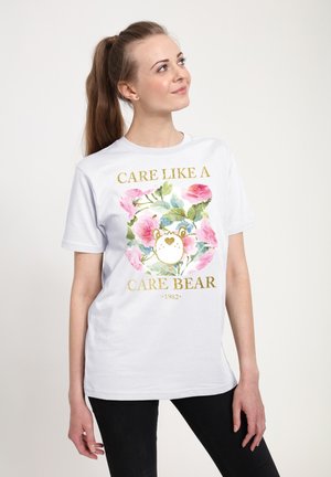 CARE BEARS CARE LIKE A CARE BEAR - Camiseta estampada - white