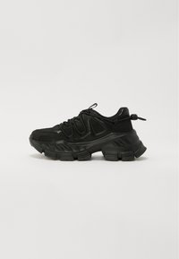 Unselected, black