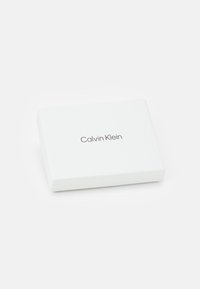 Calvin Klein BIFOLD UNISEX - Portafoglio - black