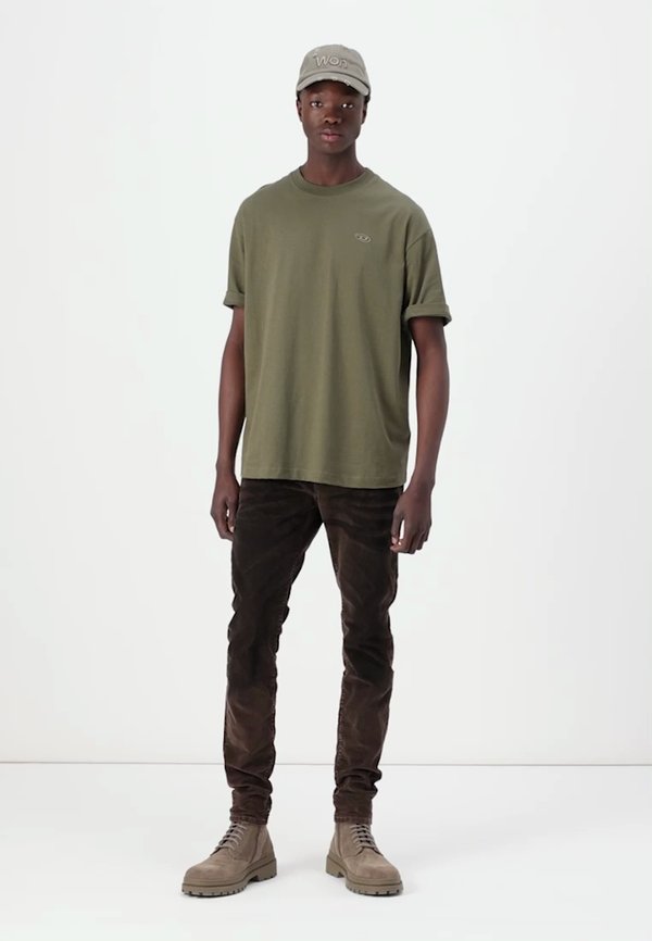 D STRUKT - Slim fit jeans - 7da2