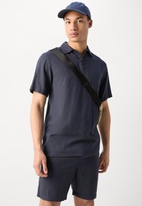 Lindbergh SET - Chemise - navy