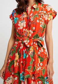 NAF NAF Maxi šaty - orange