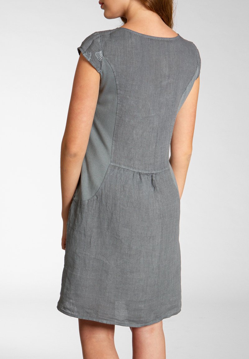 Damen Freizeitkleider | Caspar LEINENKLEID Freizeitkleid grau - IO59544 Damen Freizeitkleider | Caspar LEINENKLEID Freizeitkleid grau - IO59544