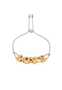 Braccialetto con lettere "LOVE" in oro con finitura lucida, montato su una catena d'argento con perline e estremità regolabili.