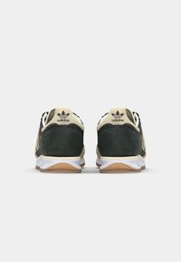 adidas Originals SL 72 RS UNISEX - Sneakers laag - core black/cream white