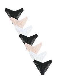 Verkkotanga mustana, vaaleanpunaisena ja valkoisena. Sisältää kukkakuoseja, sahalaitaisia reunoja ja pehmeän, teksturoidun pinnan. Seitsemän paria esillä.