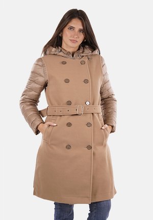 SET - Smanicato - camel
