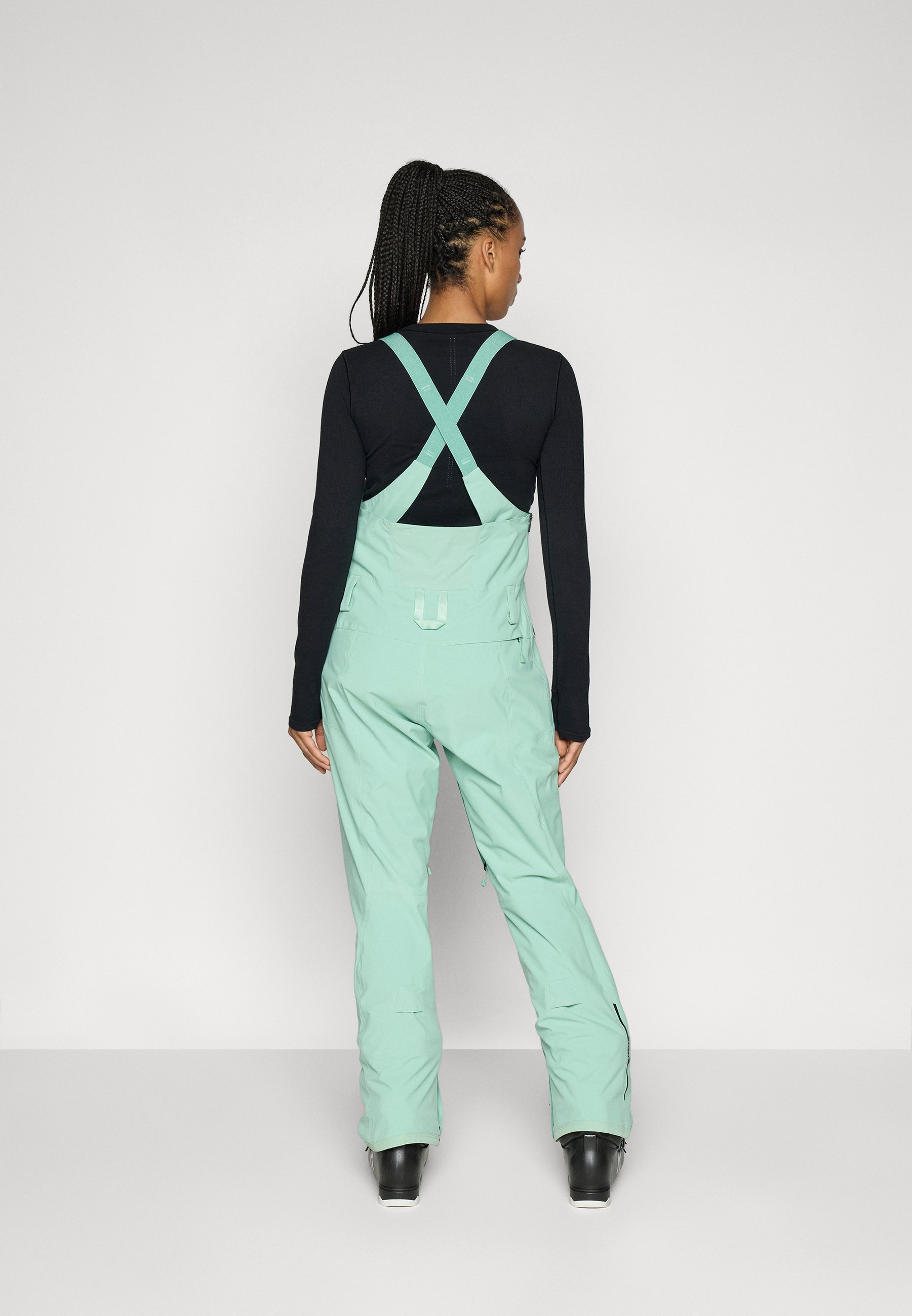 Burton WOMENS RESERVE STRETCH SLIM BIBS - Ski pants - soft sage