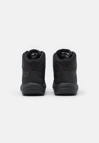 Magnum Boots ULTIMA 6.0 WP - Botines con cordones - black