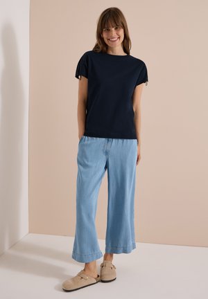 Cecil, T-SHIRT WITH RUCHING IN A SOLID COLOR - T-shirts print - universal blue