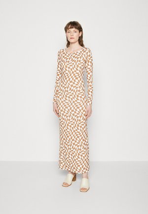 Résumé ROWYRS DRESS - Maxi ruha - camel