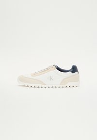 Calvin Klein Jeans - LOW PROFILE RUNNER  - Baskets basses - bright white/turtle dove/grisalle Image miniature 1
