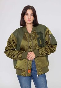 Bombers NABARI U - Blouson Bomber - grün