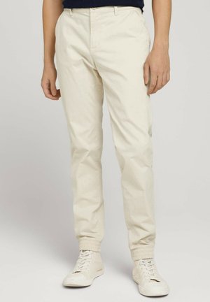 Chino - light brown