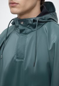 Rains CAPE UNISEX - Κάπα - mystique