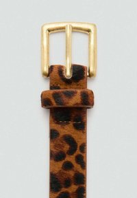 Leopard print belt made of textured leather, featuring a gold-tone rectangular buckle and a small leather loop.