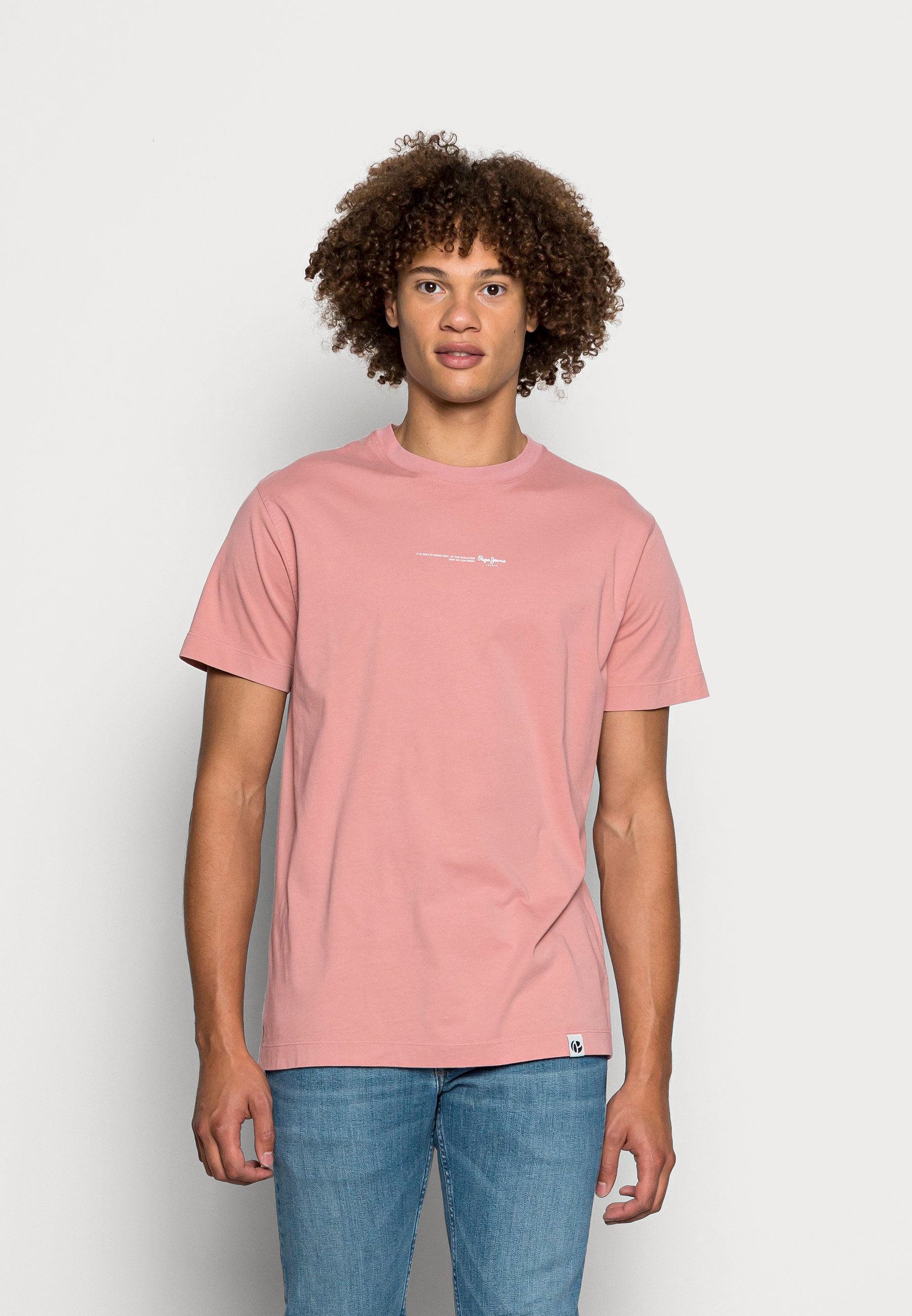 tuck undershirt into underwear