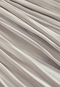 Next Voltidega seelik - metallic grey