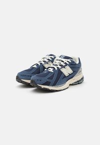 New Balance M1906REI UNISEX - Trainers - vintage indigo