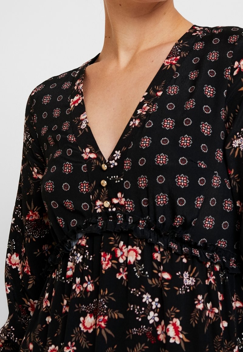 Friends Like These REGULAR FIT - PUFF SLEEVE RAGLAN TIE WAIST BELT MIDI