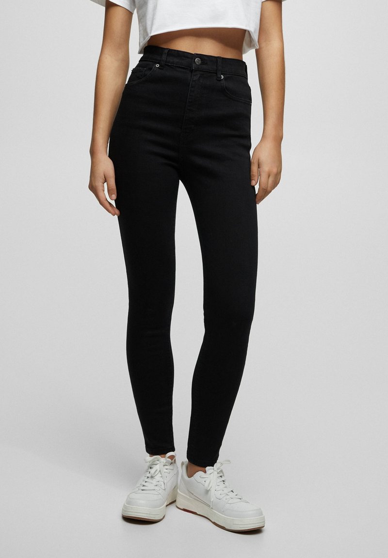 PULL&BEAR Vaqueros pitillo - black