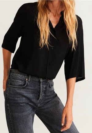 Overhemdblouse - black