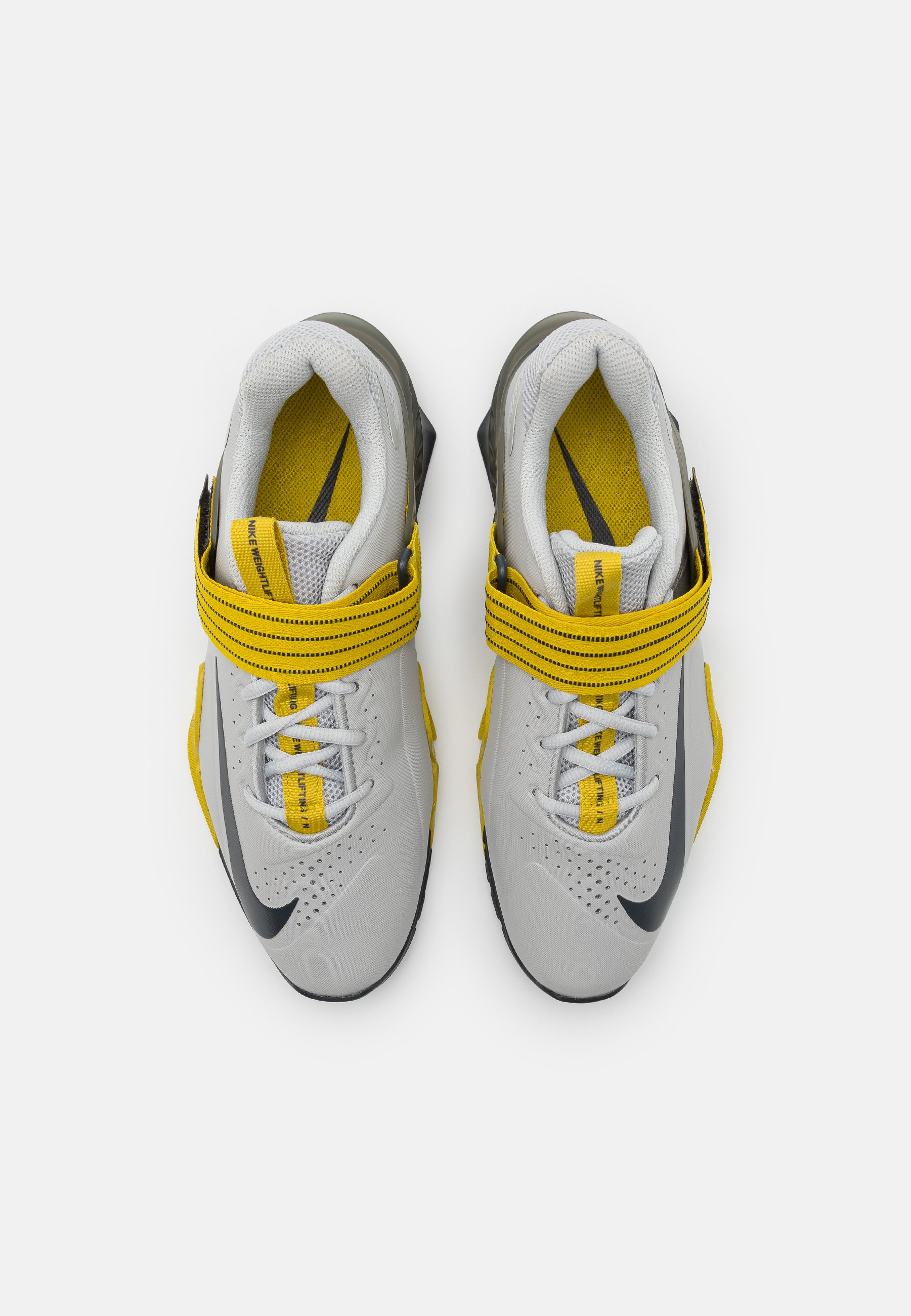 Nike Performance SAVALEOS UNISEX - Chaussures d'entraînement et de fitness  - grey fog/dark smoke grey/bright citron/gris - ZALANDO.FR