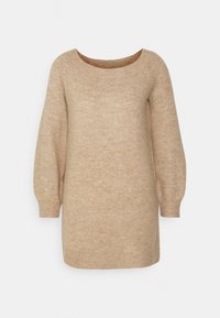 Abito in maglia beige con scollo ampio, maniche lunghe a palloncino e orlo a costine. Texture morbida con una leggera lucentezza e un motivo uniforme.