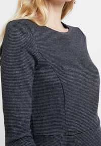 Esprit Robe fourreau - mottled grey