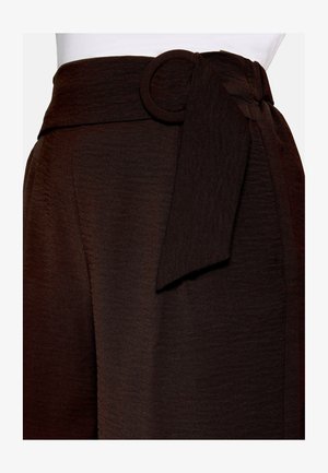 zero, Shorts - chocolate plum