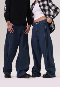 YOURTURN UNISEX - Baggy Jeans - blue wash