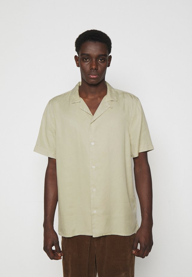 KIRBY STRAP - Vapaa-ajan kauluspaita - warm grey